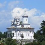 Biserica Sfintii Arhangheli Mihail si Gavriil