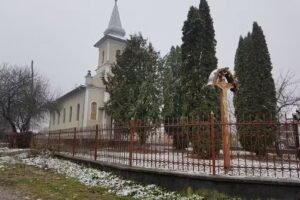 Biserica Sfinții Arhangheli Mihail și Gavriil