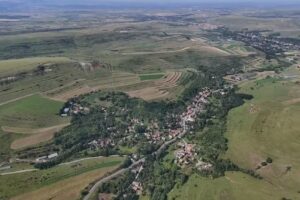 Biserica Sfinții Arhangheli Mihail și Gavriil