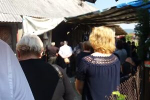 Biserica Sfinții Arhangheli Mihail și Gavriil