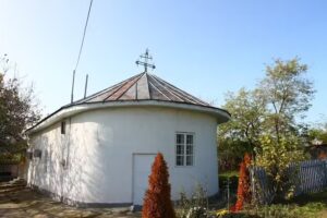 Biserica &bdquo;Sfinții Arhangheli Mihail și Gavriil&ldquo; Chiraftei