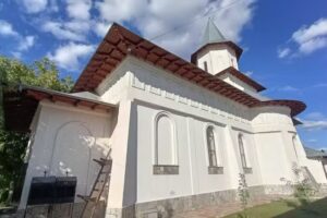 Biserica &bdquo;Sfinții Arhangheli Mihail și Gavriil&ldquo; Grivița