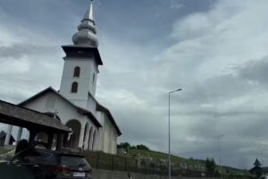 Biserica Sfintii Arhangheli Mihail si Gavril