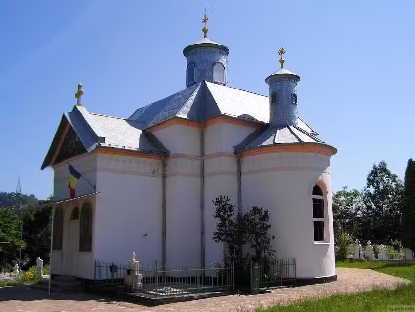 Biserica Sfinții Arhangheli