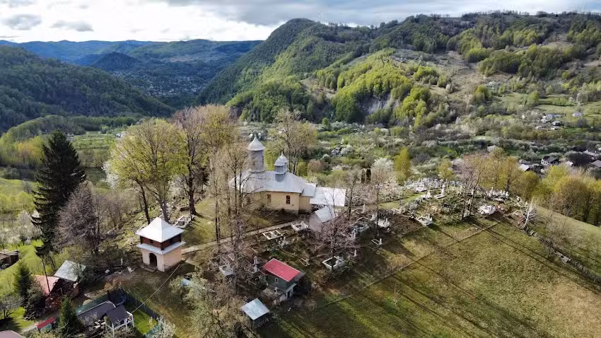 Biserica Sfinții Constantin și Elena