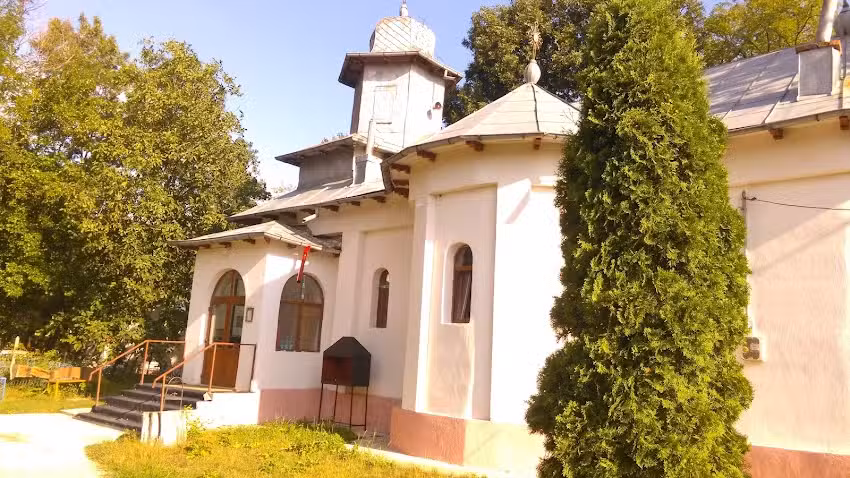 Biserica Sfinţii Constantin şi Elena