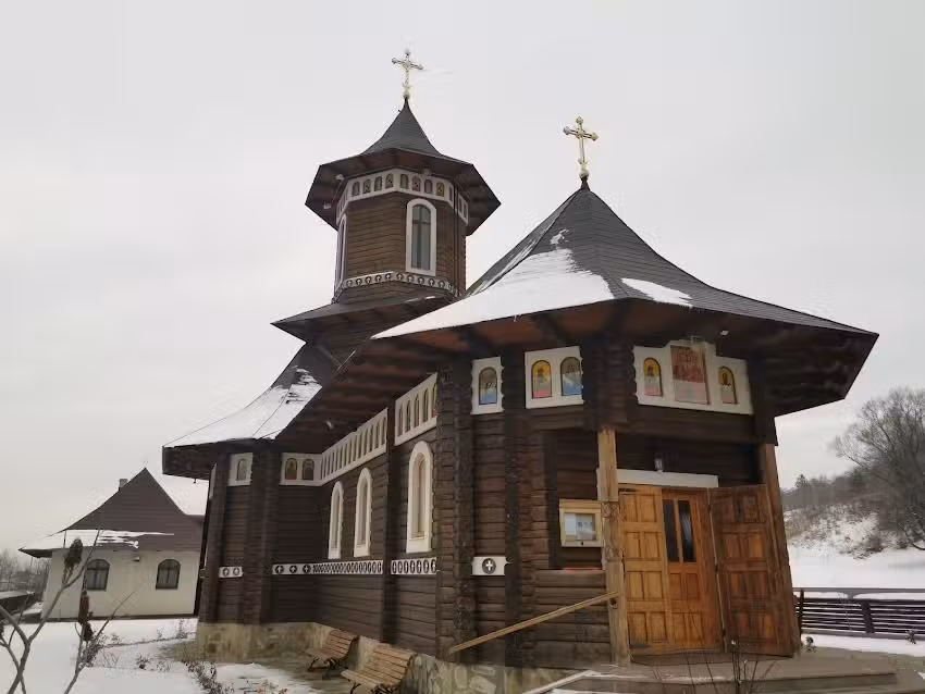 Biserica Sfinții &Icirc;mpărați Constantin și Elena