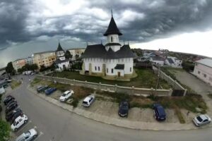 Biserica &bdquo;Sfinții &Icirc;mpărați Constantin și Elena&rdquo;