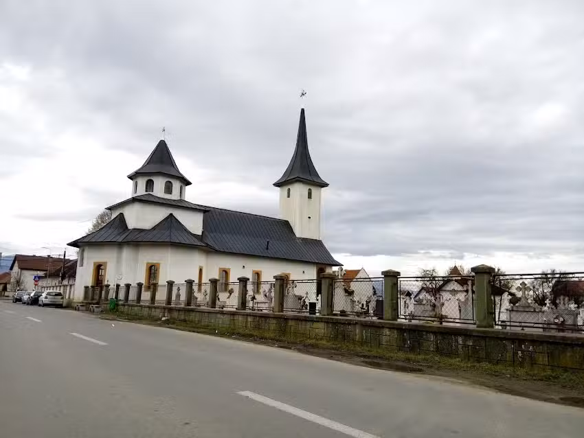 Biserica Sfinții &Icirc;mpărați Constantin și Elena