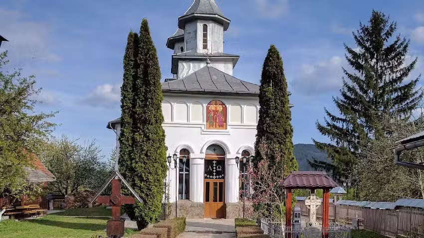 Biserica Sfinții &Icirc;mpărați Constantin și Elena