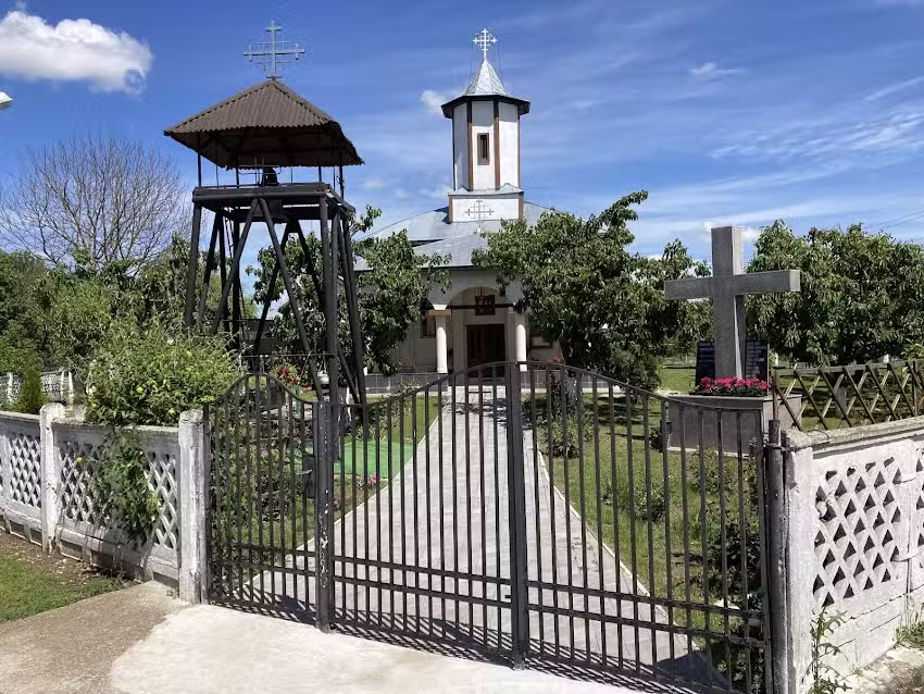 Biserica Sfinții &Icirc;mpărați Constantin și Elena