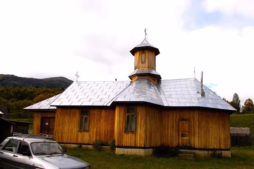 Biserica Sfinții &Icirc;mpărați Constantin și Elena