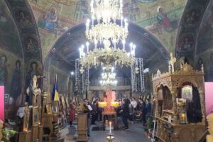 Biserica Sfinții Împărați Constantin și Elena