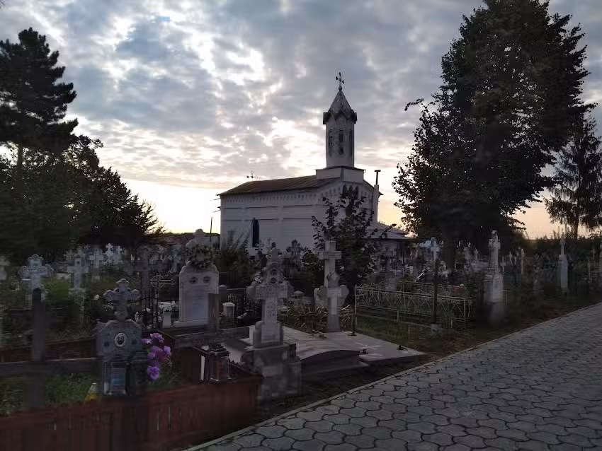 Biserica Sfinții &Icirc;mpărați Constantin și Elena C&acirc;ndești