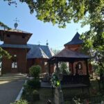 Biserica &bdquo;Sfinții &Icirc;mpărați Constantin și Elena&rdquo; &ndash; Horlăceni