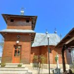 Biserica &bdquo;Sfinții &Icirc;mpărați Constantin și Elena&rdquo; &ndash; Horlăceni