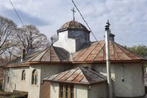 Biserica „Sfinții Împărați Constantin și Elena“ Jorăști