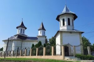Biserica „Sfinţii Împăraţi Constantin şi Elena“ Pechea