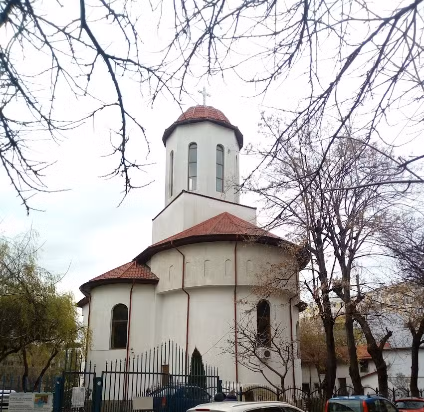 Biserica Sfintii Nicolae, Calinic, Spiridon si Nectarie