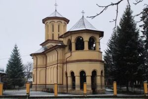 Biserica Sfinții Trei Ierarhi