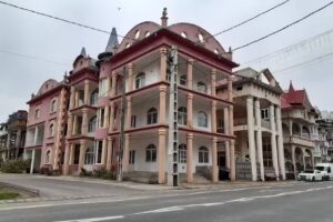 Biserica Sfinții Voievozi