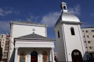 Biserica Sfinţii Voievozi