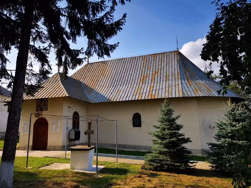 Biserica Sfinții Voievozi