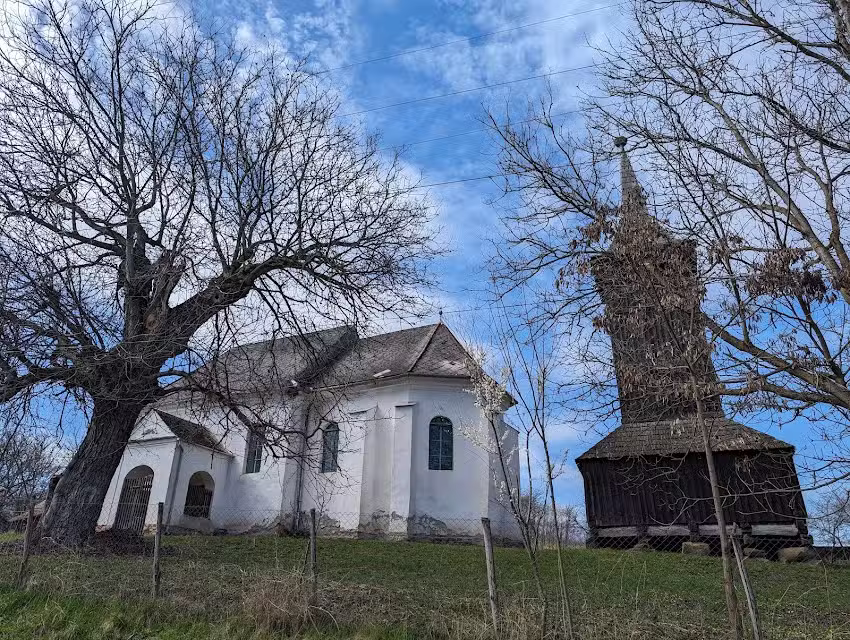 Biserica Sfinții Voievozi