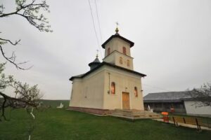 Biserica Sfinților Arhangheli Mihail si Gavril