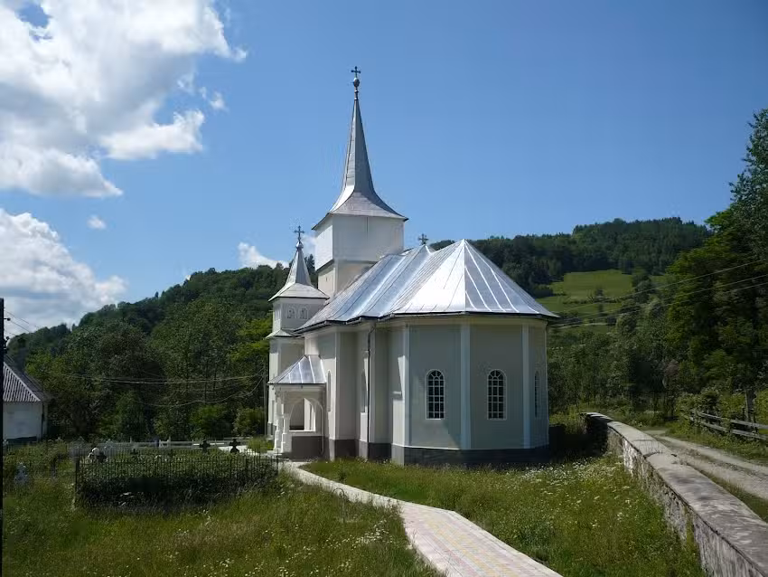 Biserica V&acirc;rtop