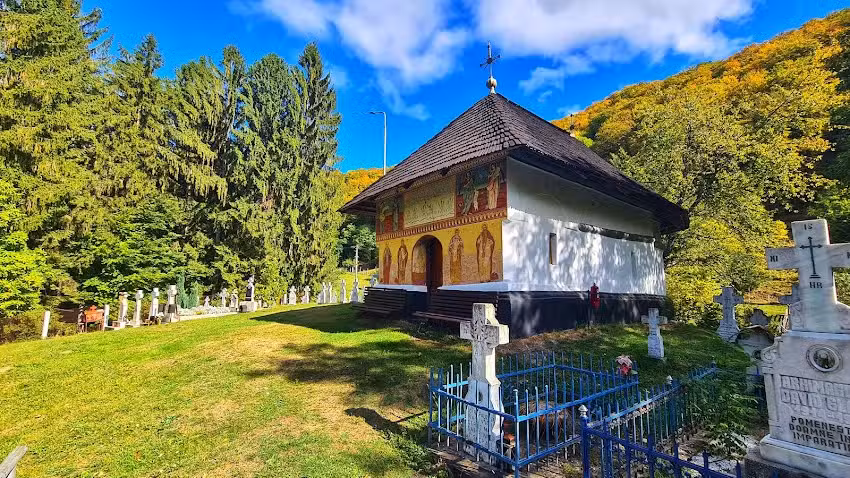 Biserica veche a Mănăstirii Frăsinei