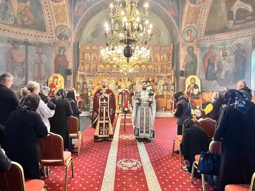 Biserica Vidra