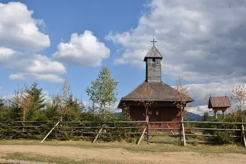 Capela Catolică Kov&aacute;cs P&eacute;ter