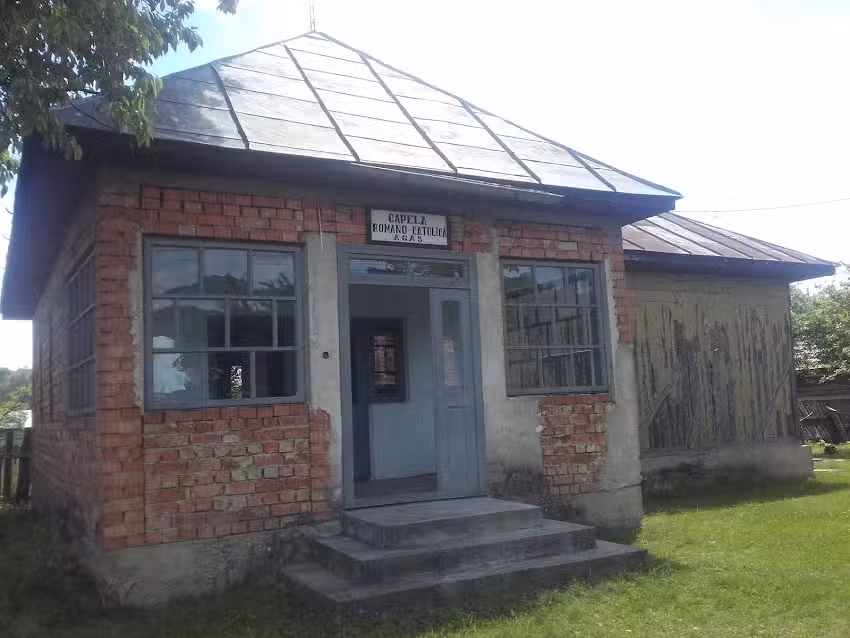 Capela Romano-Catolică Agăș