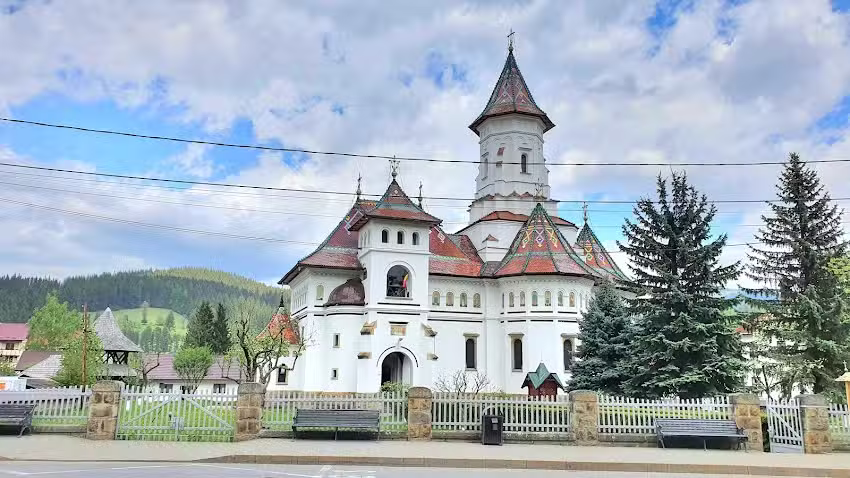 Catedrala Adormirea Maicii Domnului