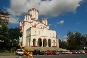 Catedrala &Icirc;nvierea Domnului