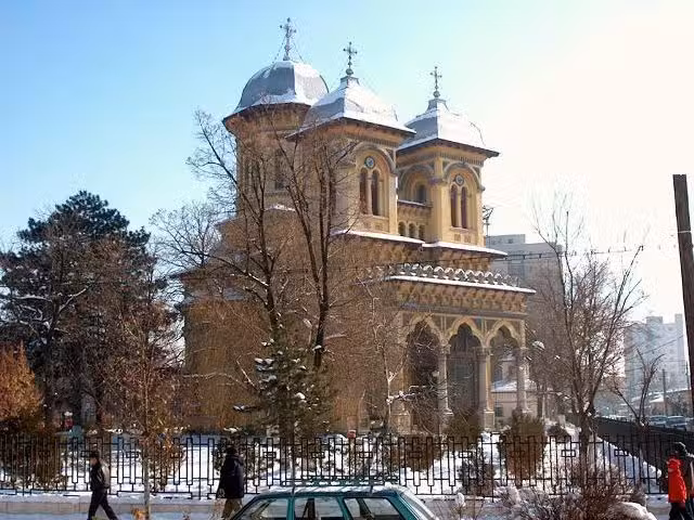 Catedrala &bdquo;Sf&acirc;ntul Alexandru&rdquo; din Alexandria