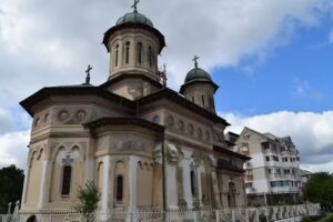 Catedrala &bdquo;Sf&acirc;ntul Alexandru și Sf&acirc;ntul Nicolae&rdquo;