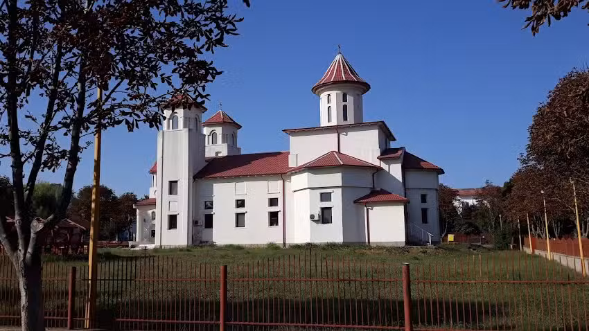 Catedrala Sf&acirc;ntul Ioan Botezătorul