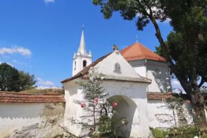 Cs&iacute;kszentm&aacute;rtoni r&oacute;mai katolikus templom &ndash; Tours-i Szent M&aacute;rton templom