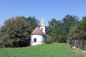 Den rum&aelig;nske ortodokse sognekirke i Benesti