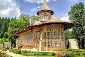 Mănăstirea Voroneț