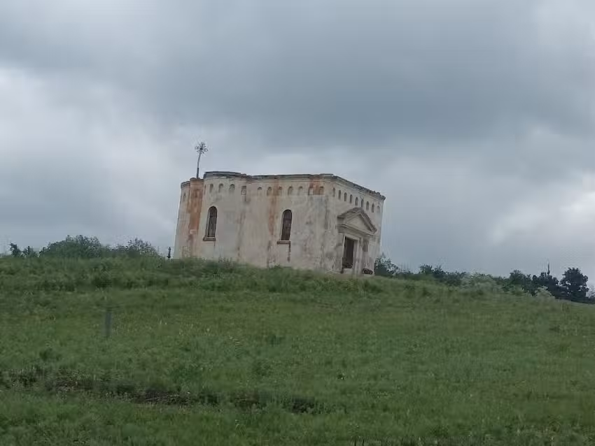 Mitropolia Hușilor