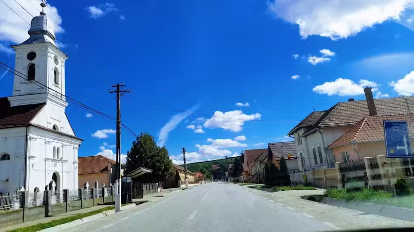 PAROHIA CISTEIUL DE T&Acirc;RNAVE