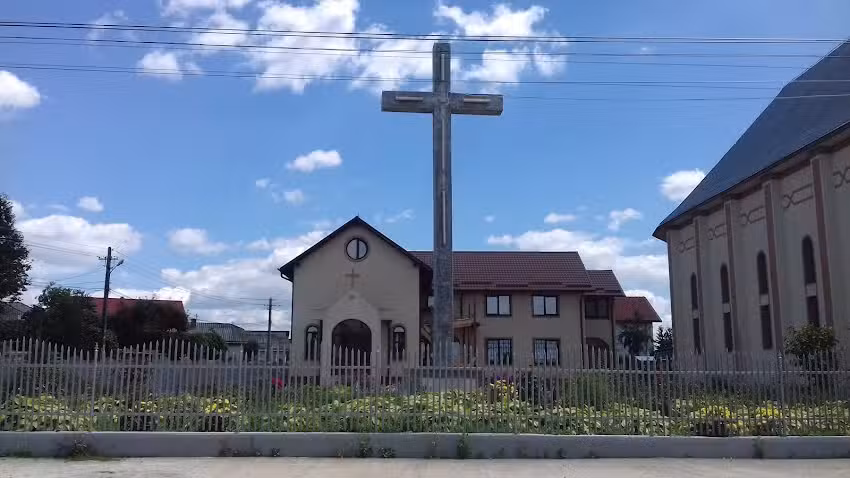 Parohia &Icirc;nălțarea Sfintei Cruci