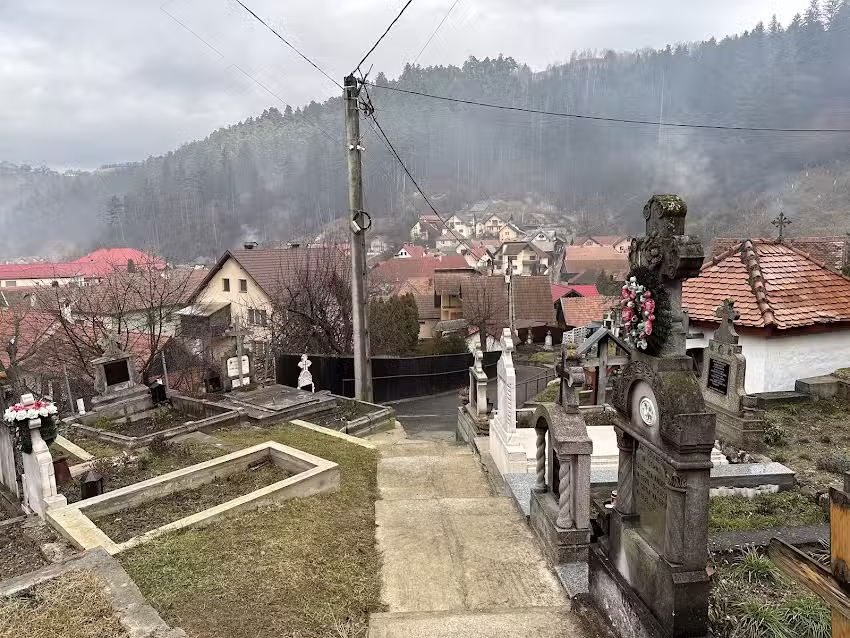 PAROHIA ORTODOXĂ POIANA MĂRULUI 2