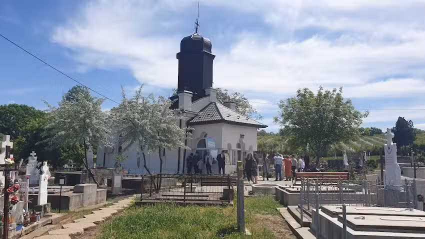 Parohia &ndash; Robanestii de Sus