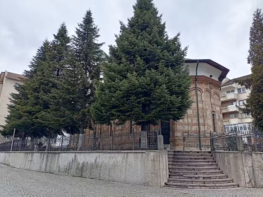 Parohia Sf&acirc;nta Cuvioasă Parascheva