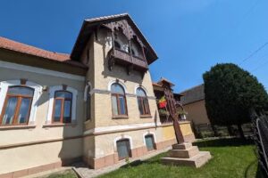 Protopopiatul T&acirc;rnăveni