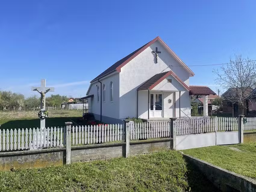 R&oacute;mai Katolikus Templom Kakszentm&aacute;rton